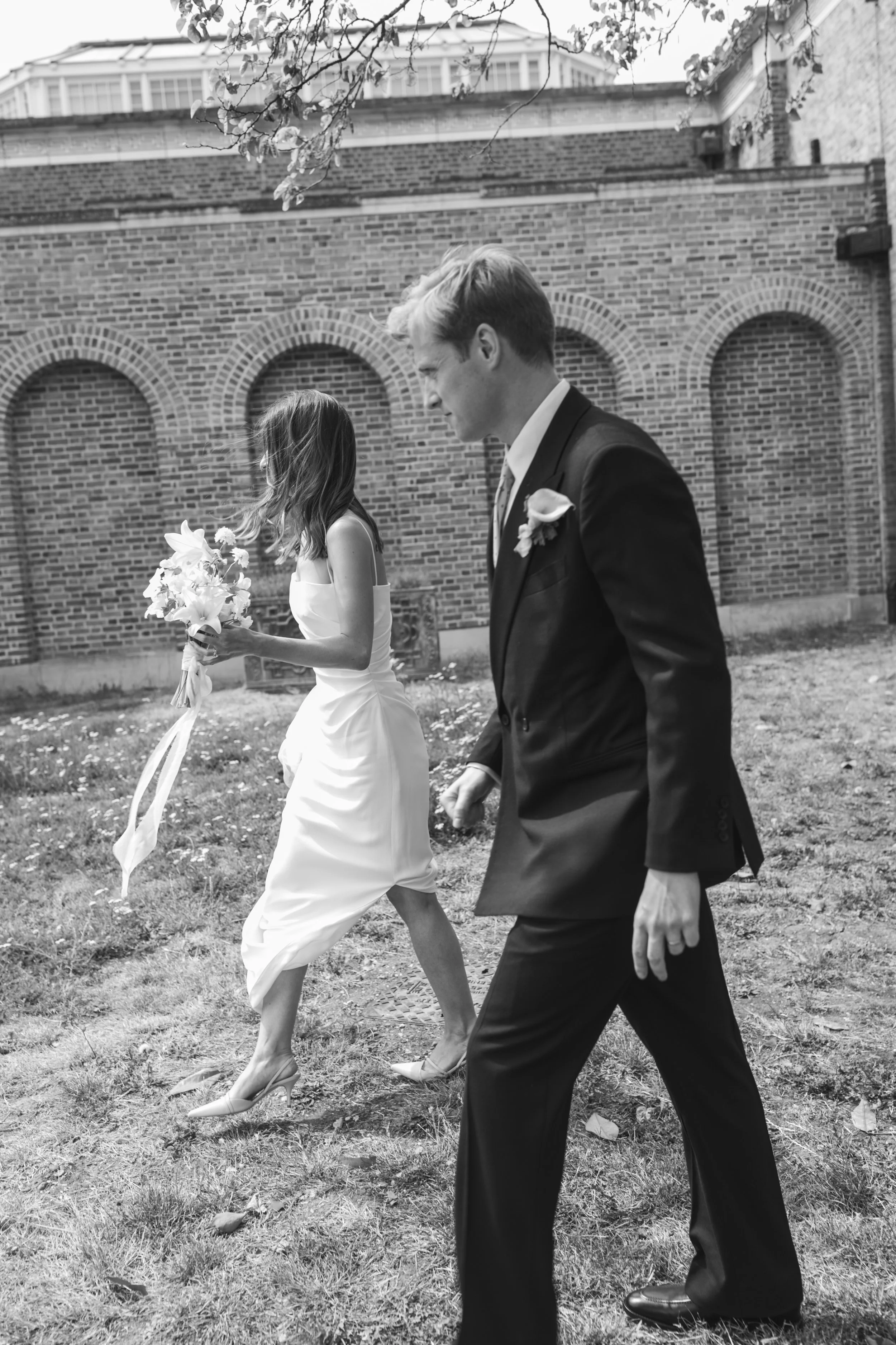 BECKY&MIKEb&w-32.jpg
