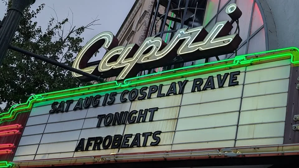 Capris theatre.jpg