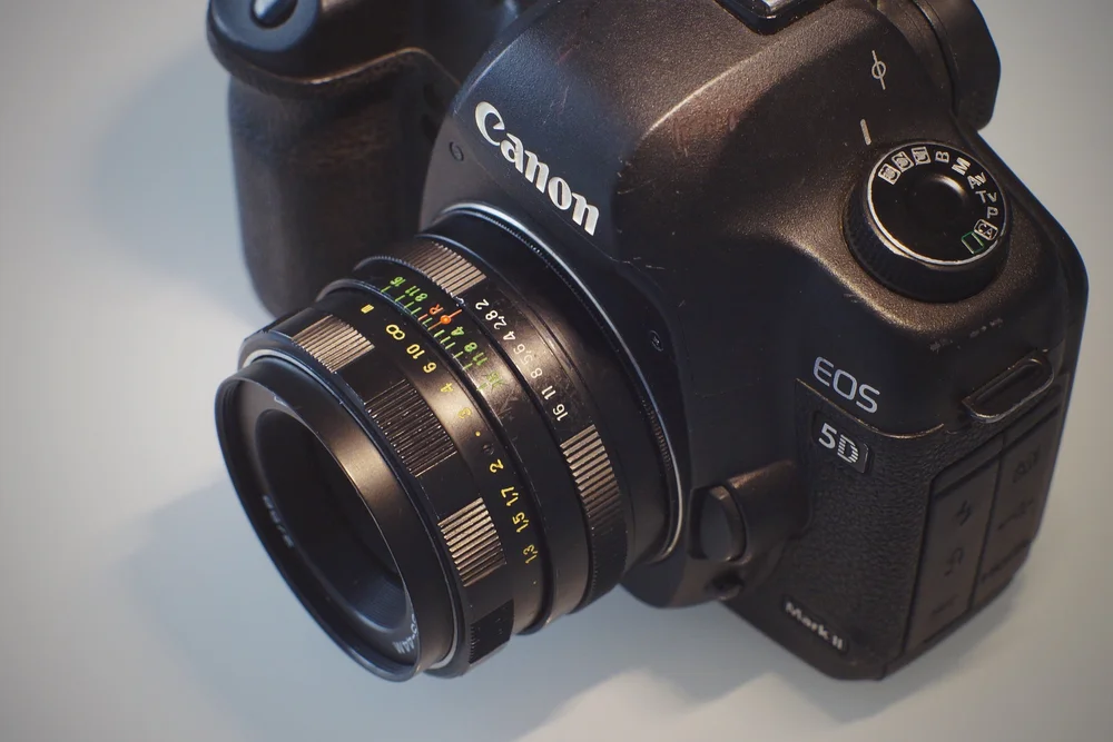 Helios 58mm F2 0 Slr Lens Modified With Anamorphic Bokeh Flare Streak Canon Mount Vid Atlantic Media Productions Helios 58mm F2 0 Slr Lens Modified With Anamorphic Bokeh Flare Streak Canon Mount Vid Atlantic Media Productions