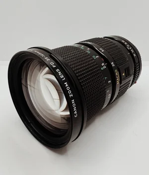 Canon FD 35-105mm Zoom lens with Anamorphic-Bokeh Modification