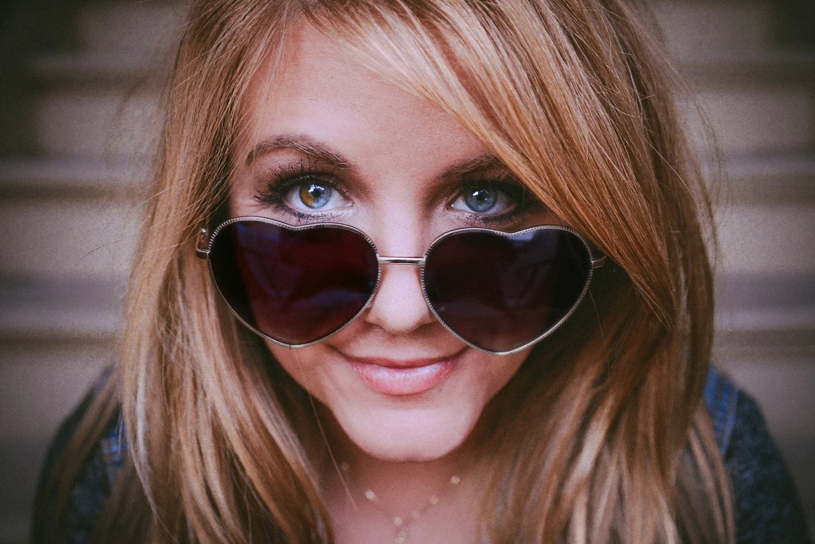  i&nbsp;need to go home.&nbsp; //&nbsp; you are home.&nbsp; //&nbsp; from almost famous 