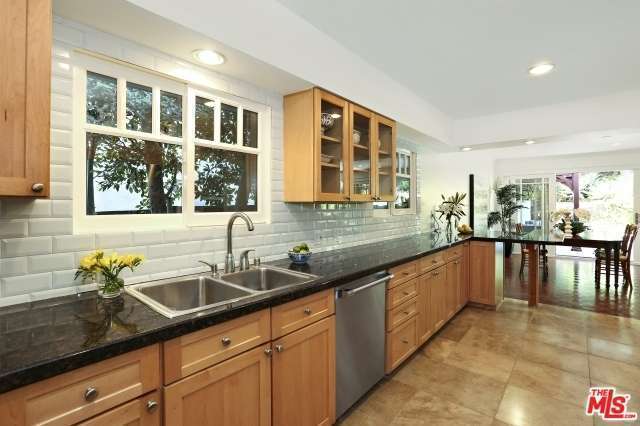BEVERLY KITCHEN 2.jpg