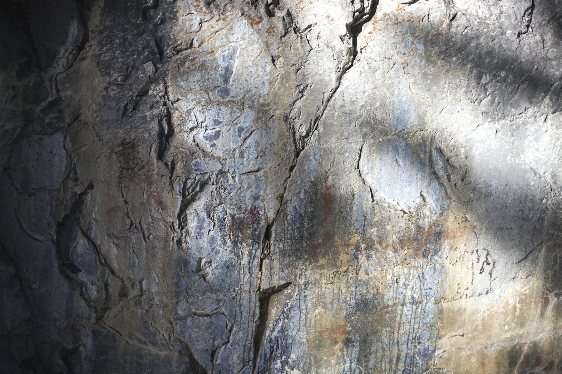 500-1300 year old Hopi pictographs.