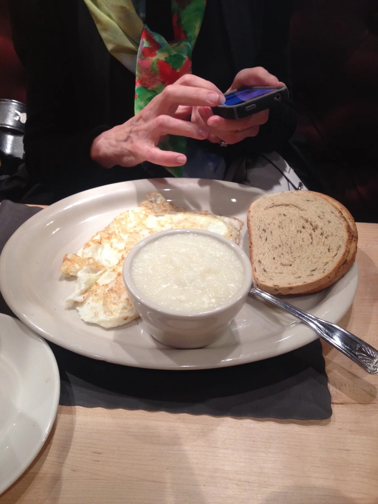 Eggs, Grits and Toast: the beige breakfast