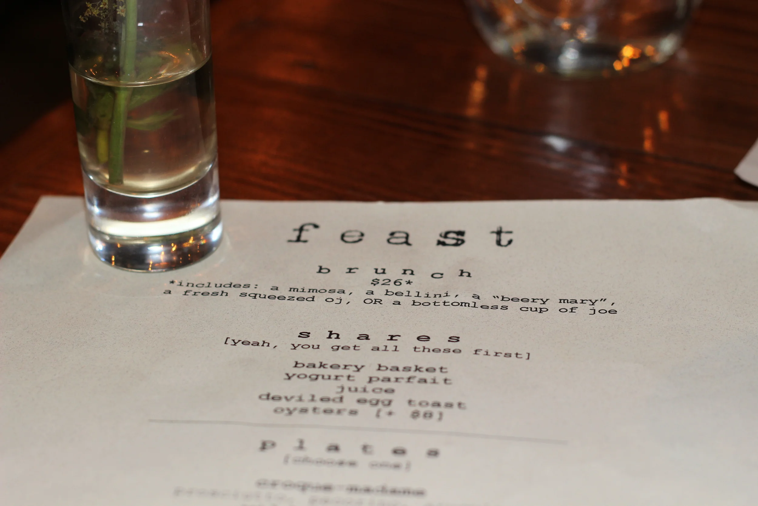 Don't you love the rustic look of the menu? Fresh flowers are also on each table