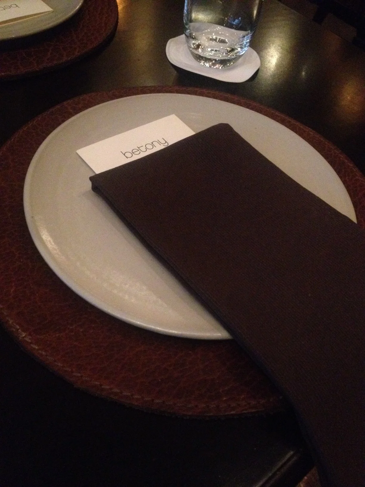 Beautiful place settings - the circular plates are awesome