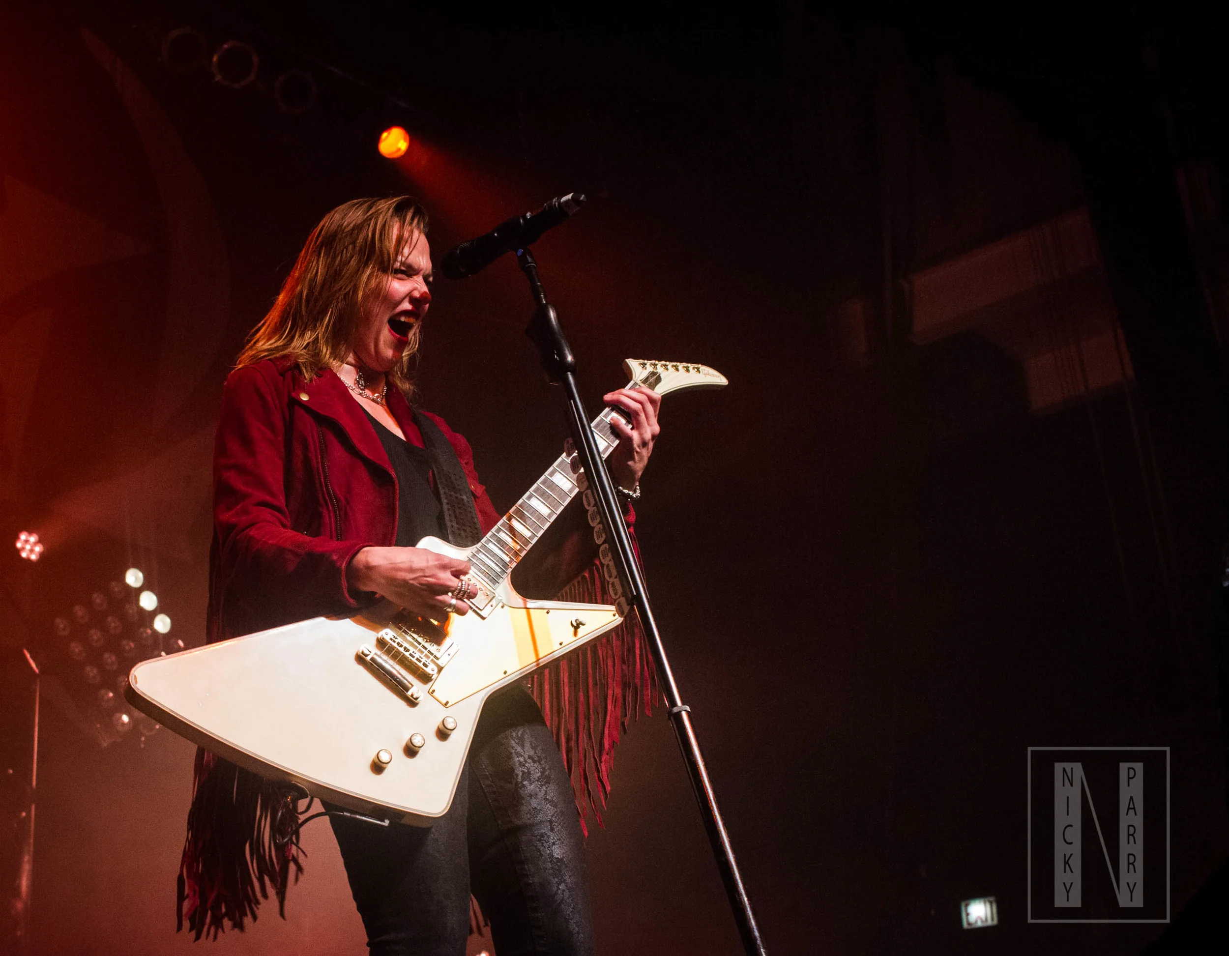 HALESTORM49_.jpg