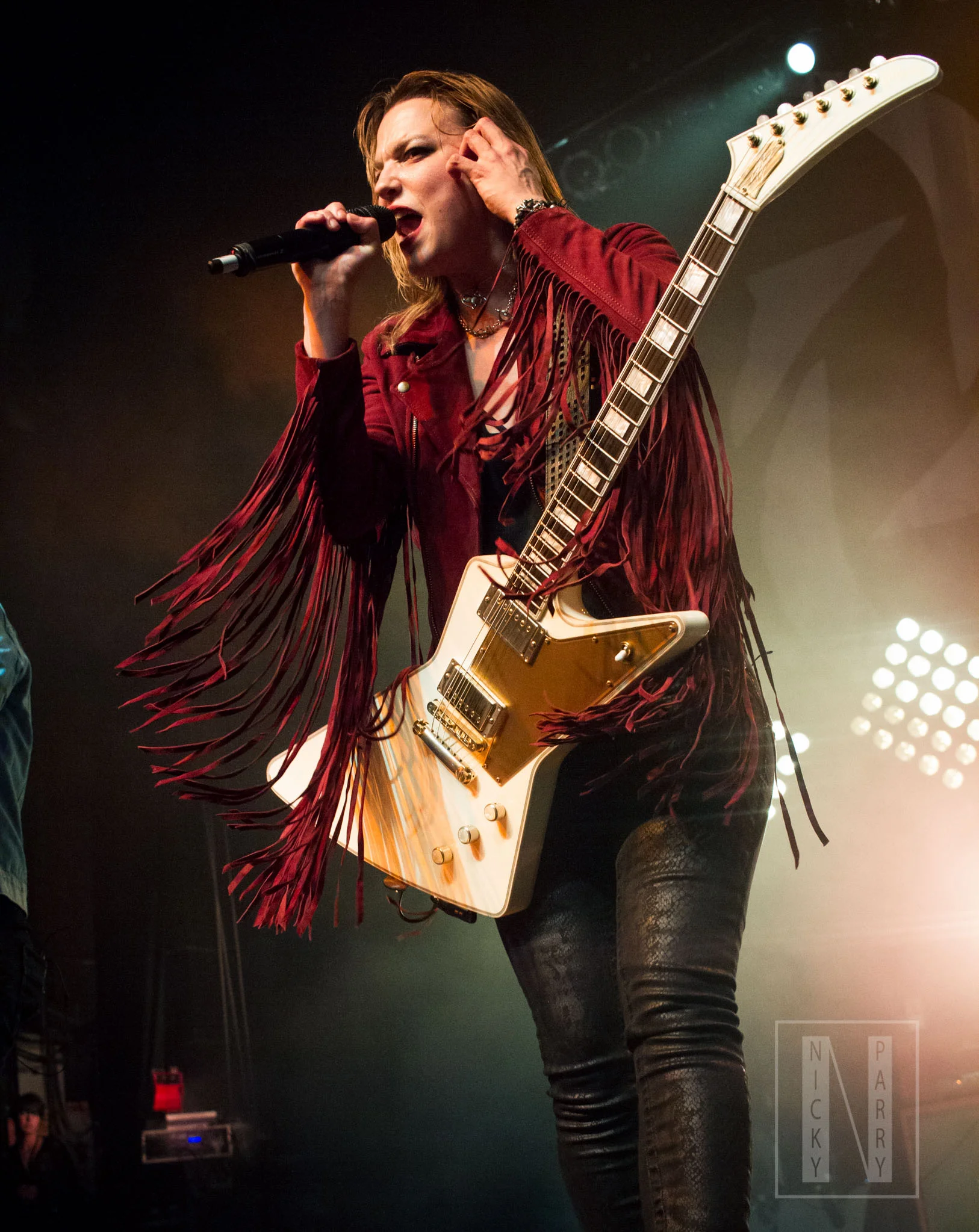 HALESTORM58_.jpg