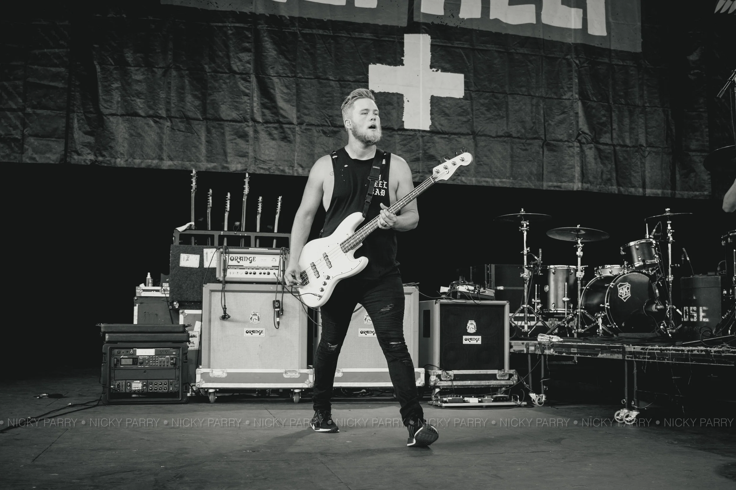 TooCloseToTouch_SelfHelpDetroit_NickyParry_10717_7.jpg