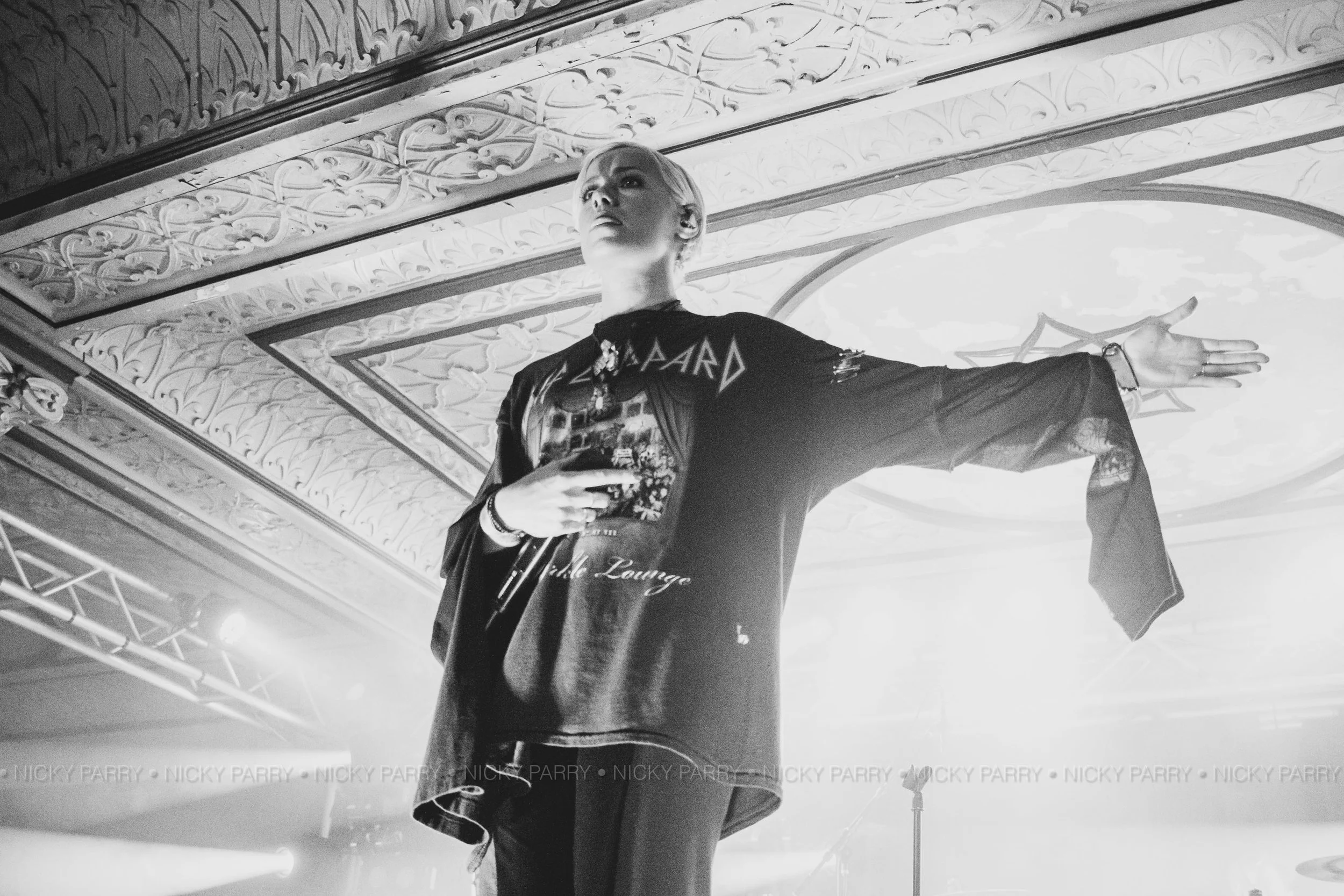 TonightAlive_NickyParry_12118_SocialMedia_16.jpg
