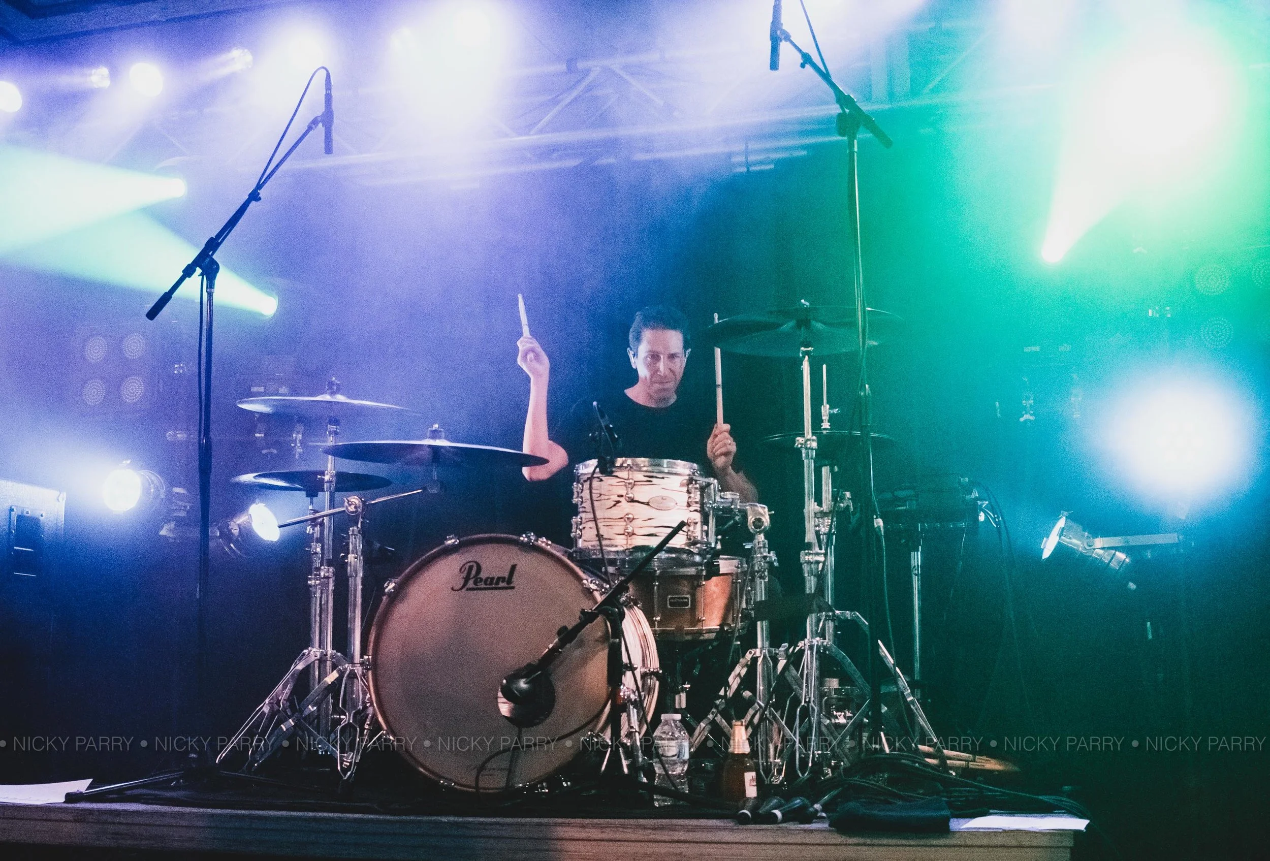 Silverstein_NickyParry_12118_SocialMedia_6.jpg