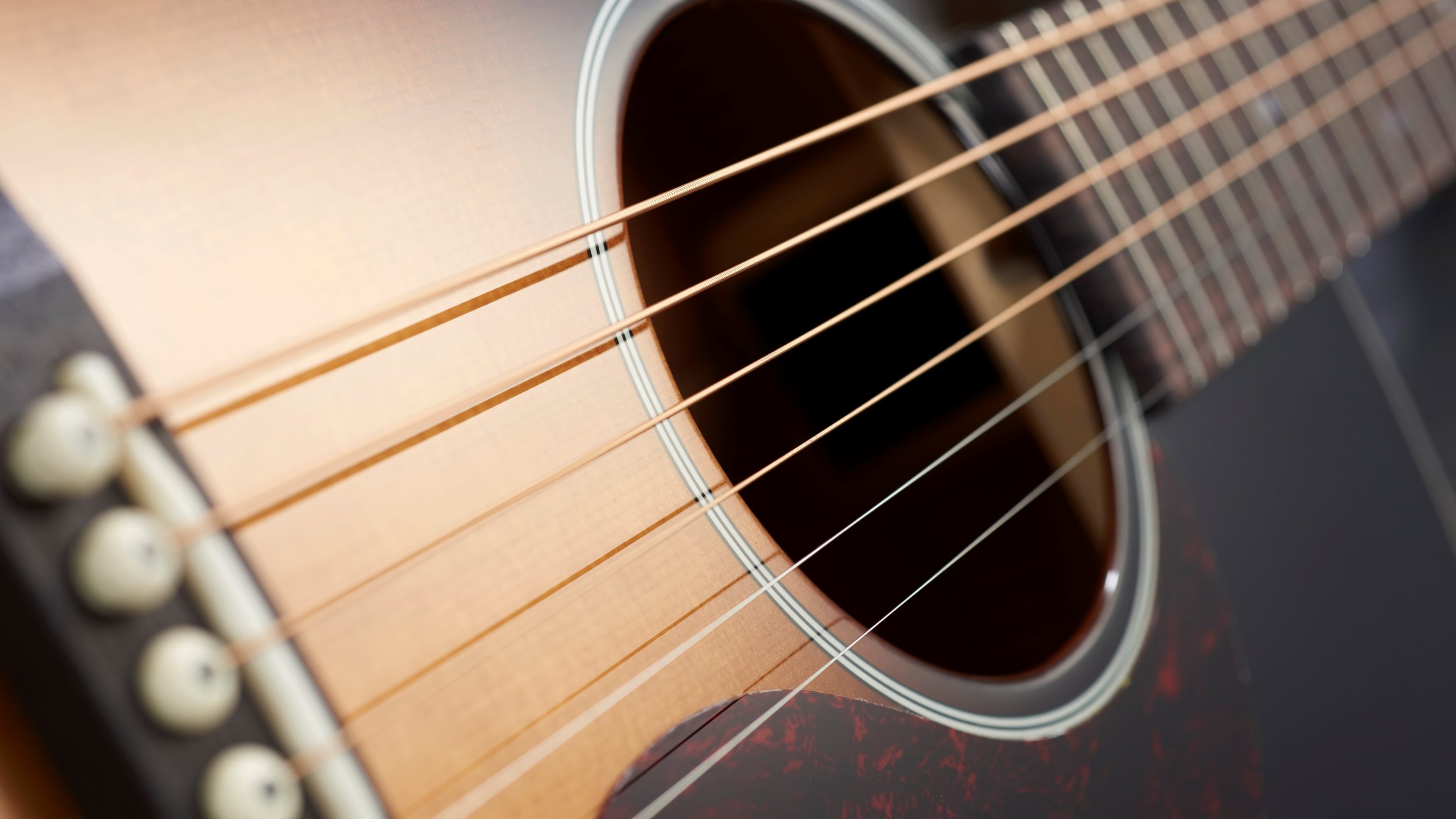 How to Avoid Breaking Guitar Strings