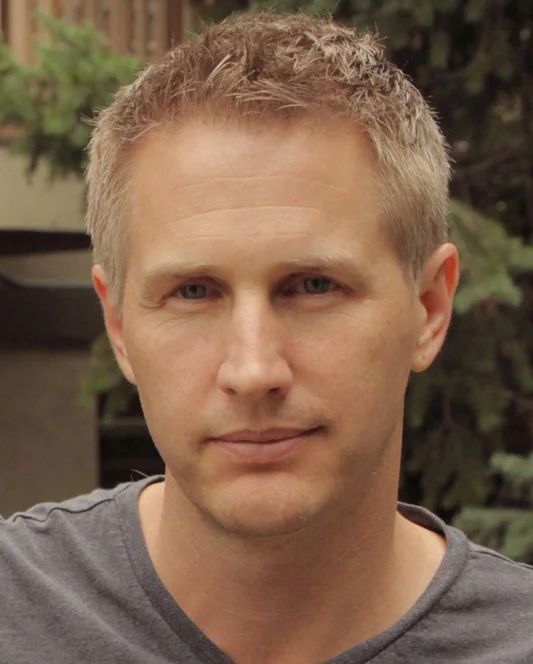 DANIEL JUNGEPRODUCERDaniel Junge is an Oscar-winning (and 2-time nominated) and Emmy-winning documentary filmmaker. His first feature-length film, Chiefs, won the Grand Jury Prize at the Tribeca Film Festival and broadcast nationally on PBS. Iron La…