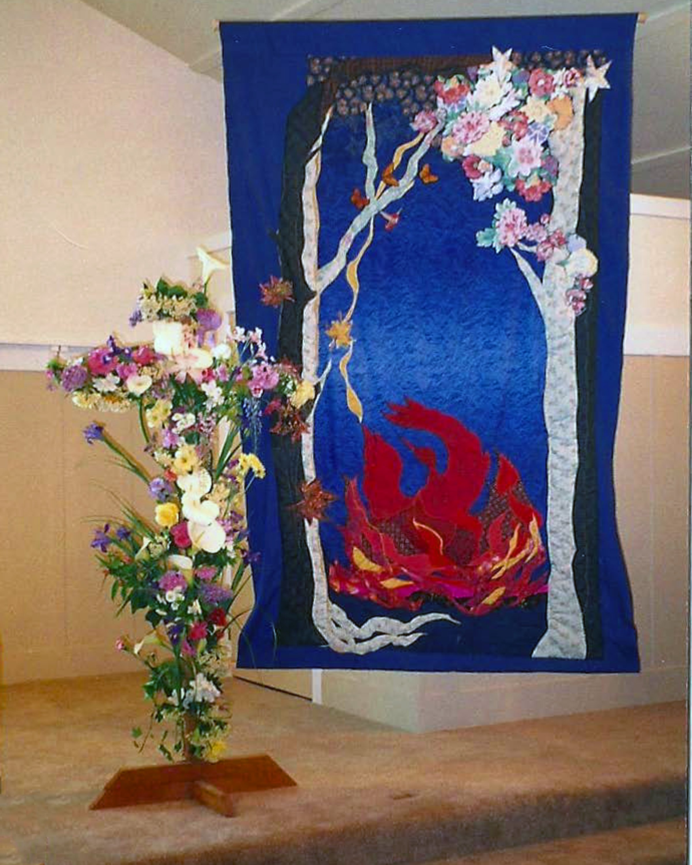 1.Easter Cross with banner.jpg
