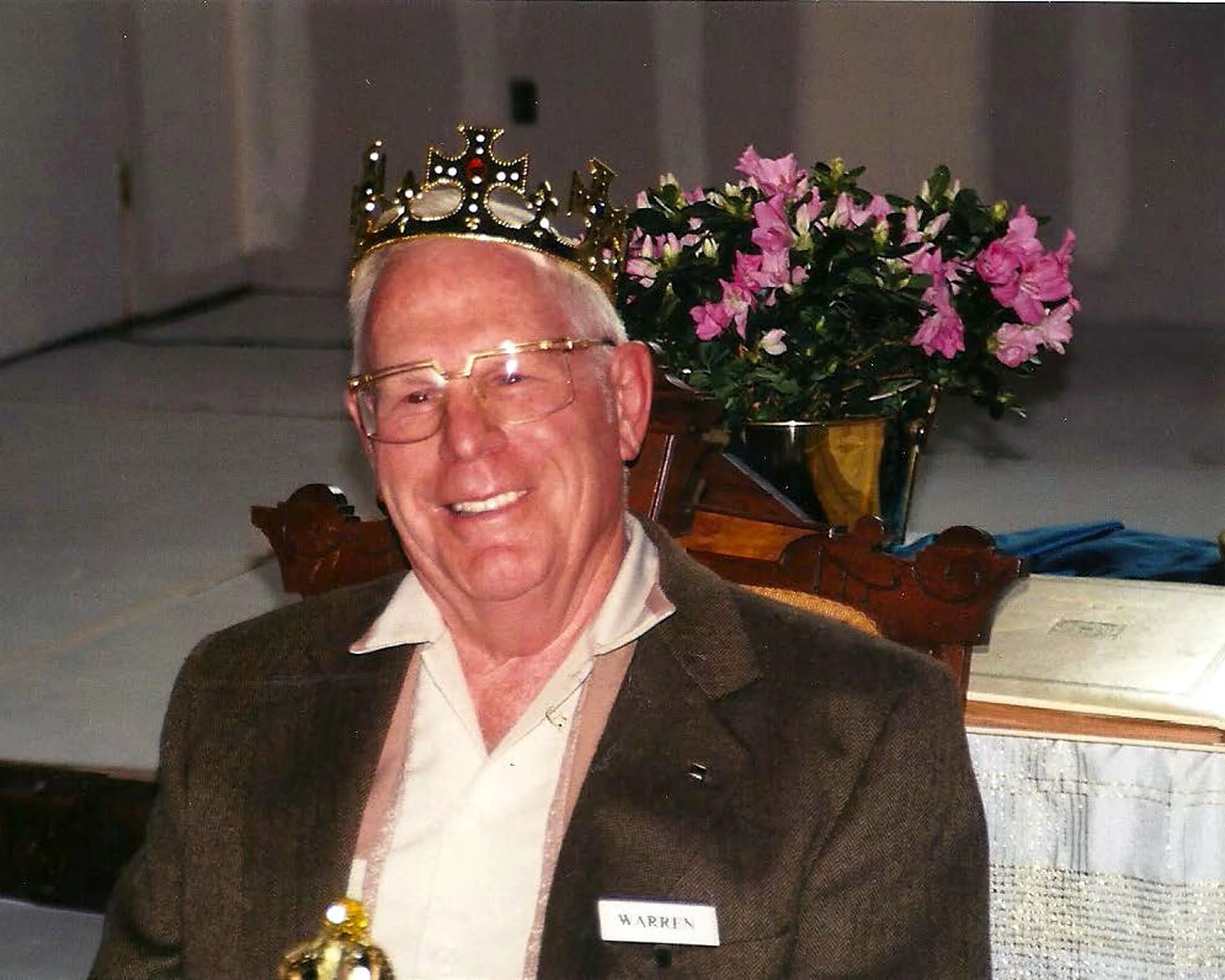 2.King Warren Uhte.jpg