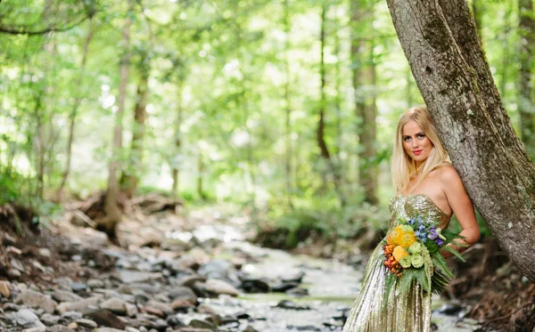 RainbowWeddingInspiration10.jpg