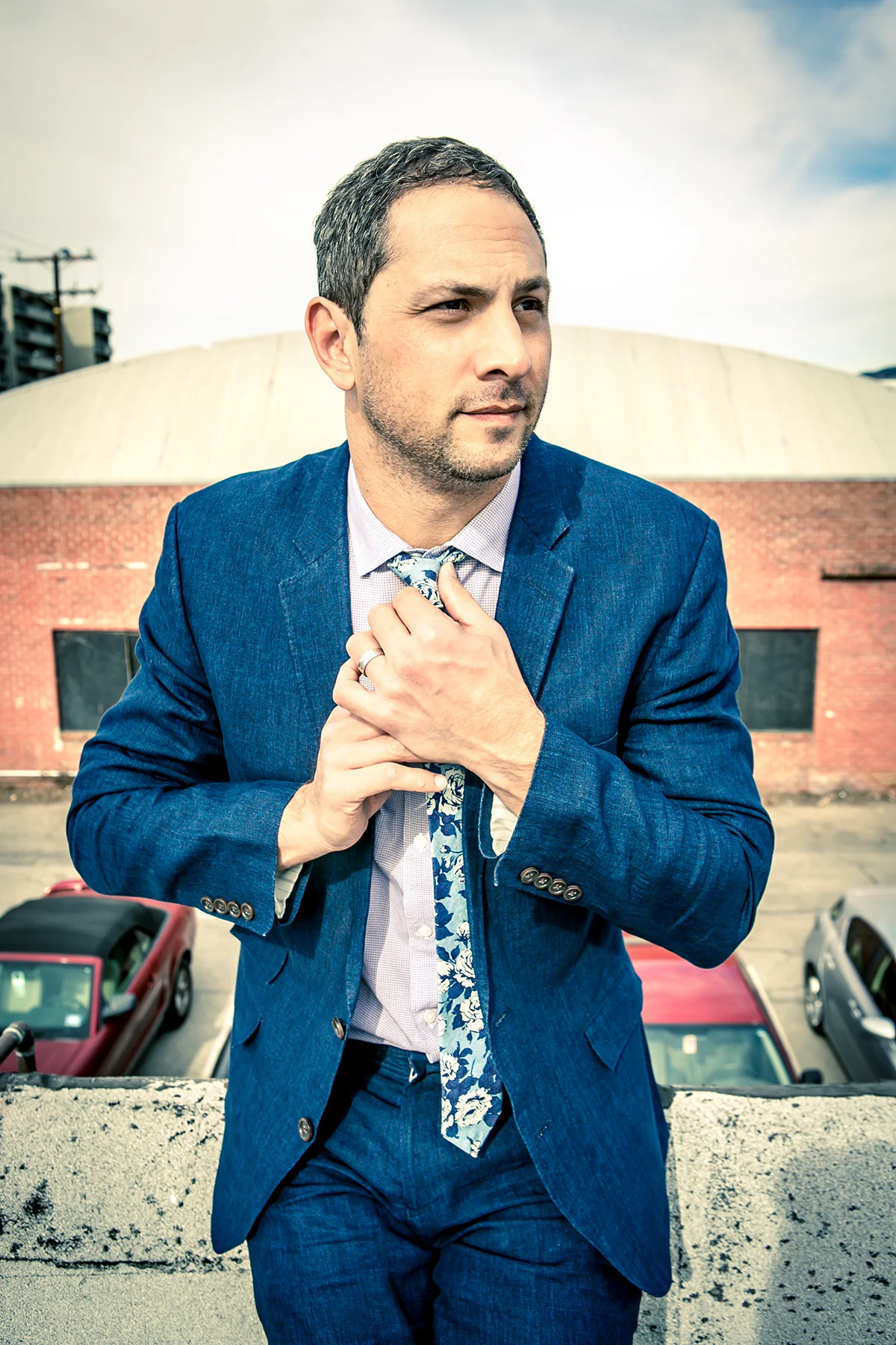 dustin suit 1 web.jpg