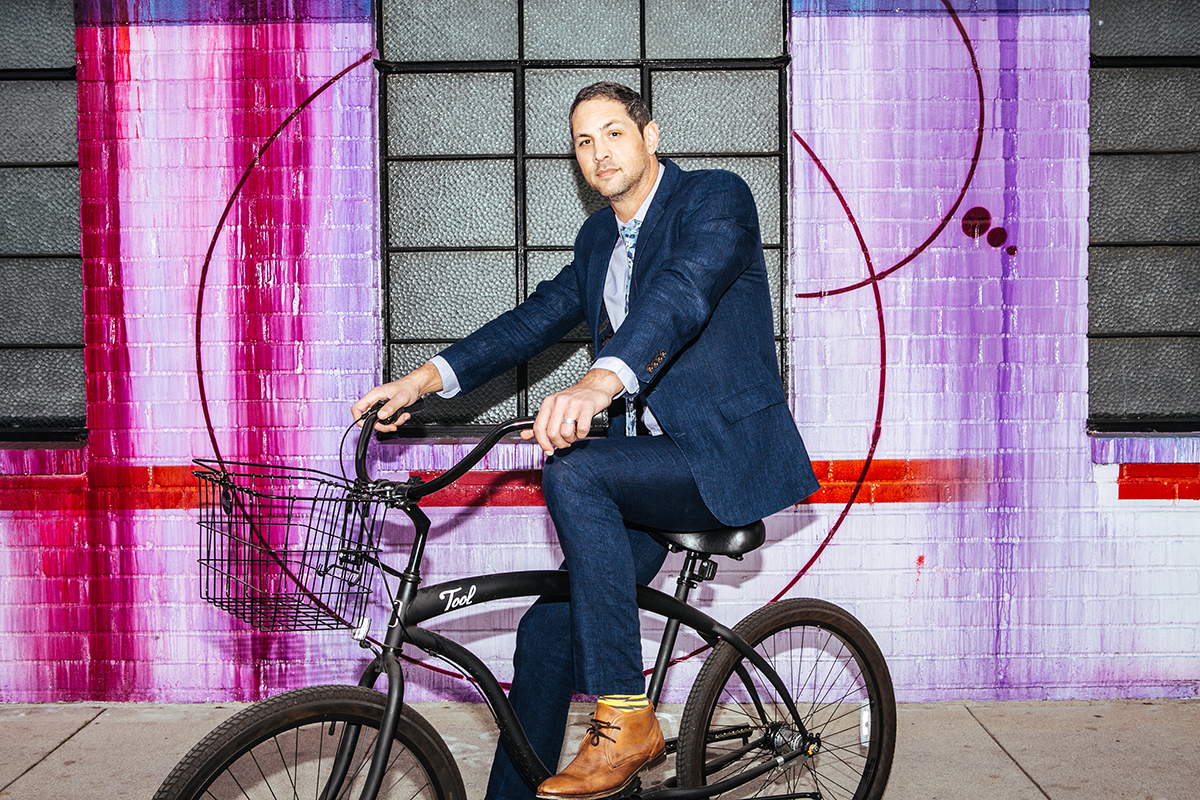 dustin bike 1 web.jpg