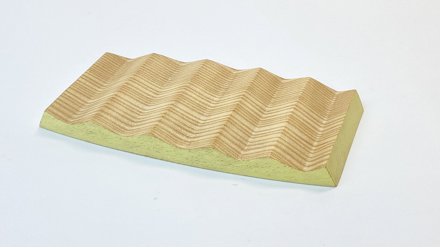 ZIGZAG TRAY