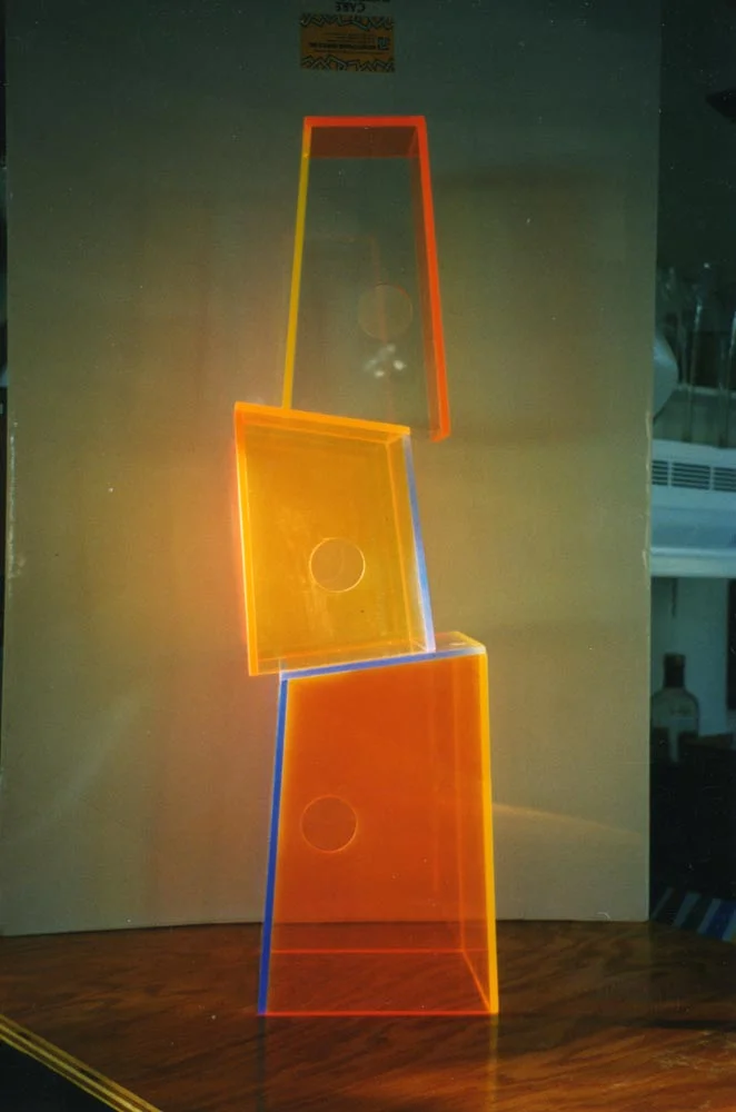 2 PlexiBirdhouse04.jpg