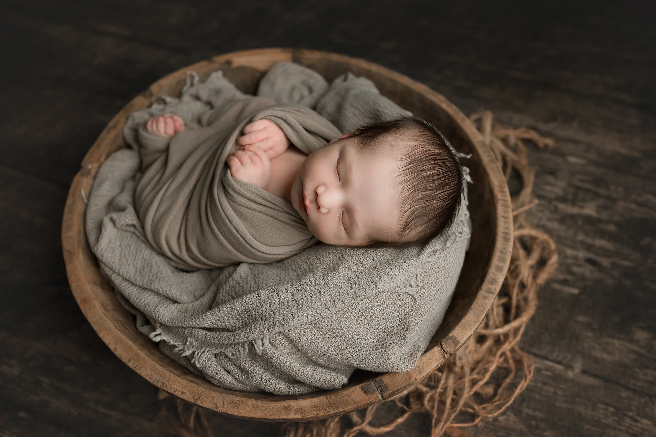 Lincoln | Simple Newborn Session