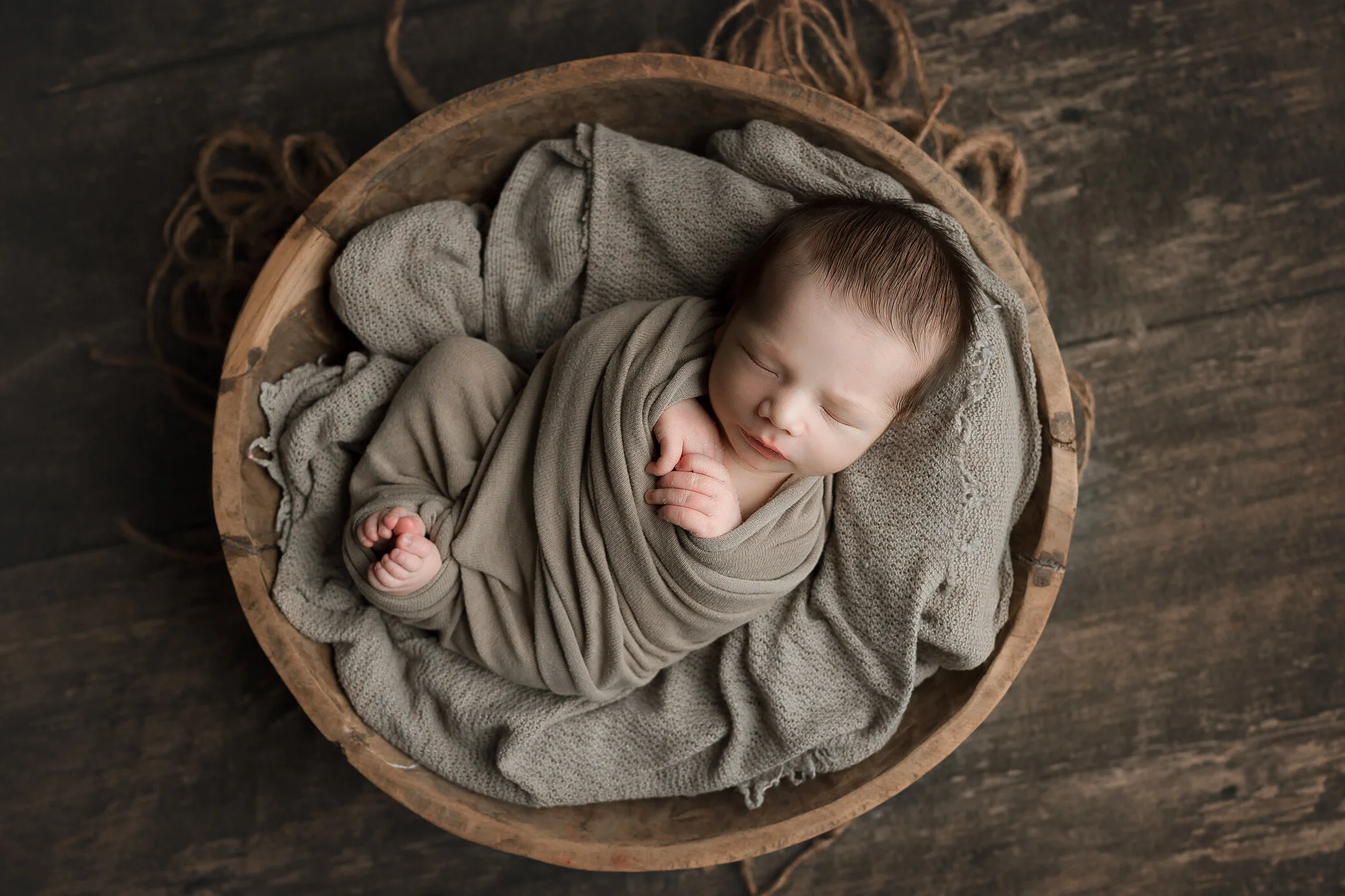 Lincoln | Simple Newborn Session