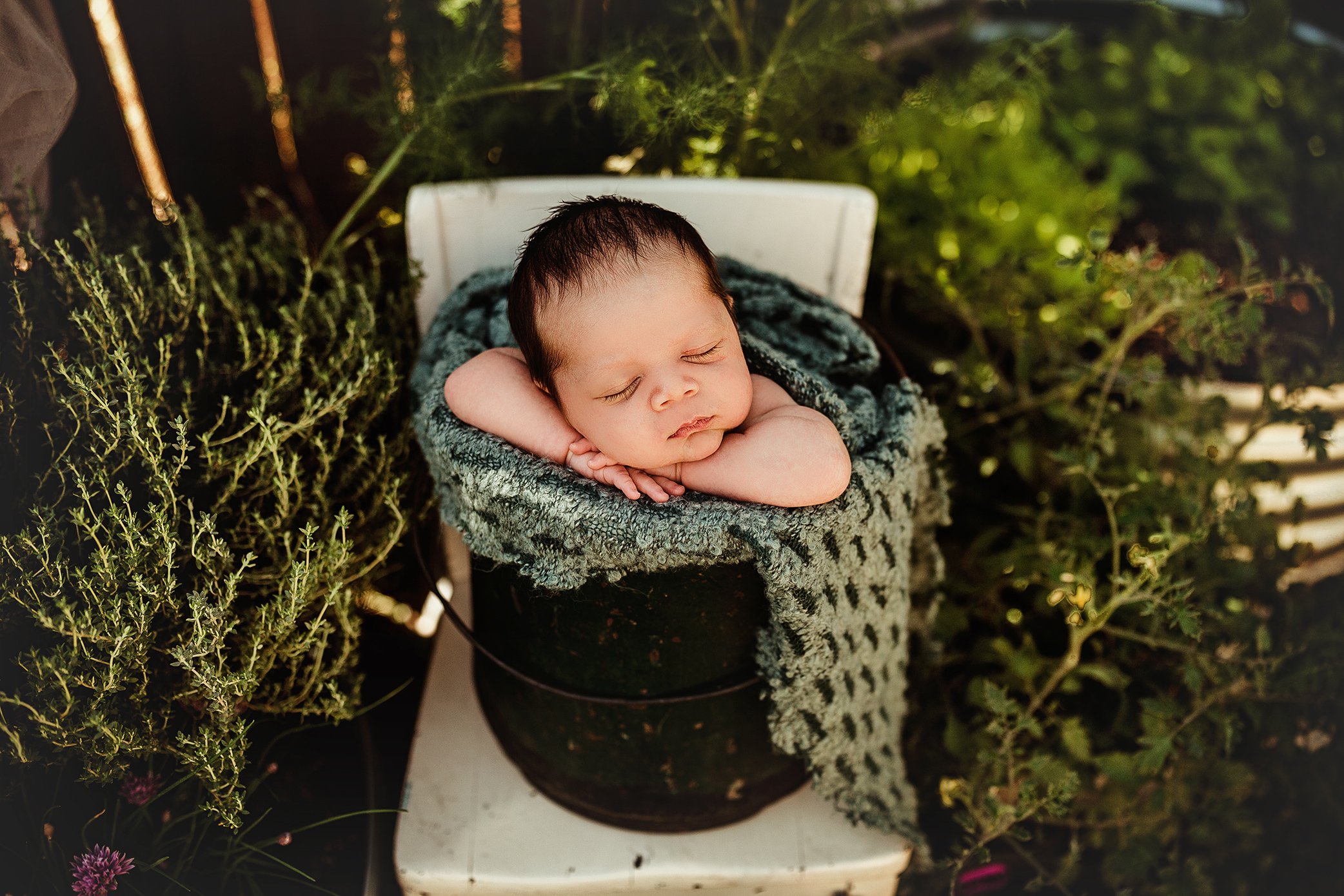 Outdoor Newborn Photography Okc