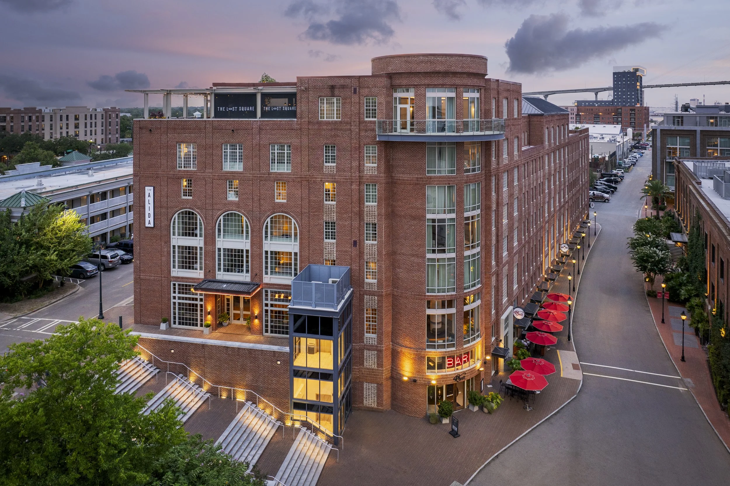 TRP_SAVTX_Exterior_02.jpg