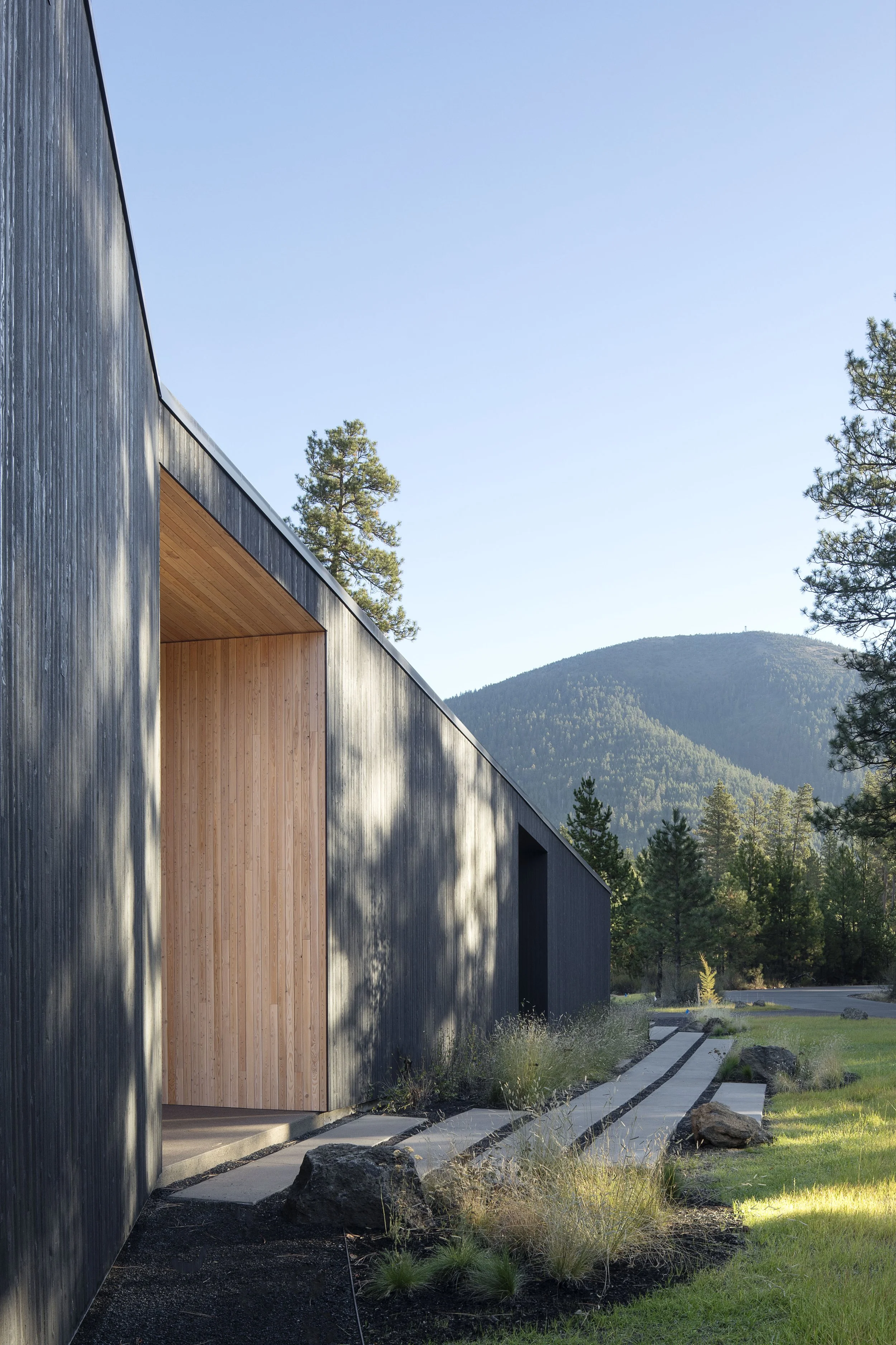 Black Butte Residence_12_Jeremy Bittermann.jpg