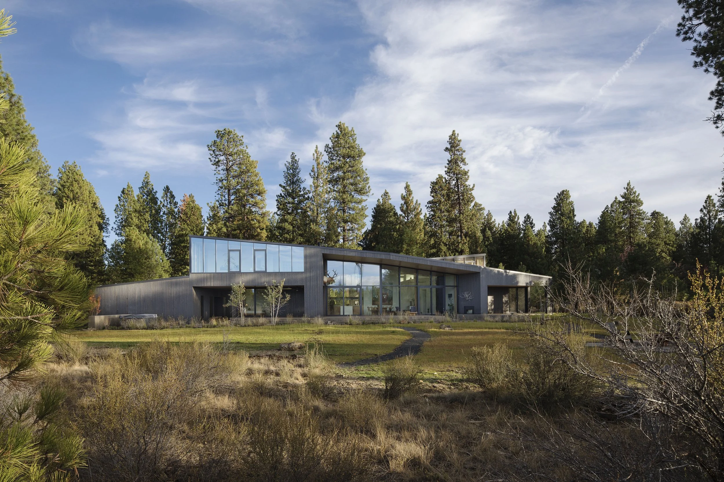 Black Butte Residence_15_Jeremy Bittermann.jpg