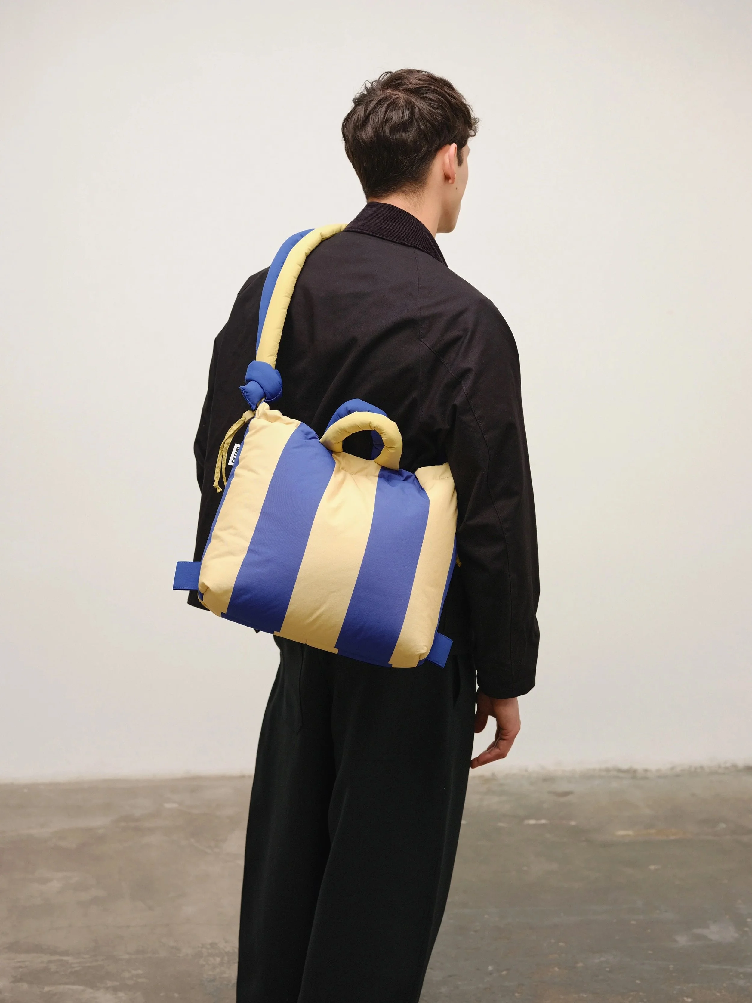 STRIPE BLUE YELLOW Marzo20258110.jpeg