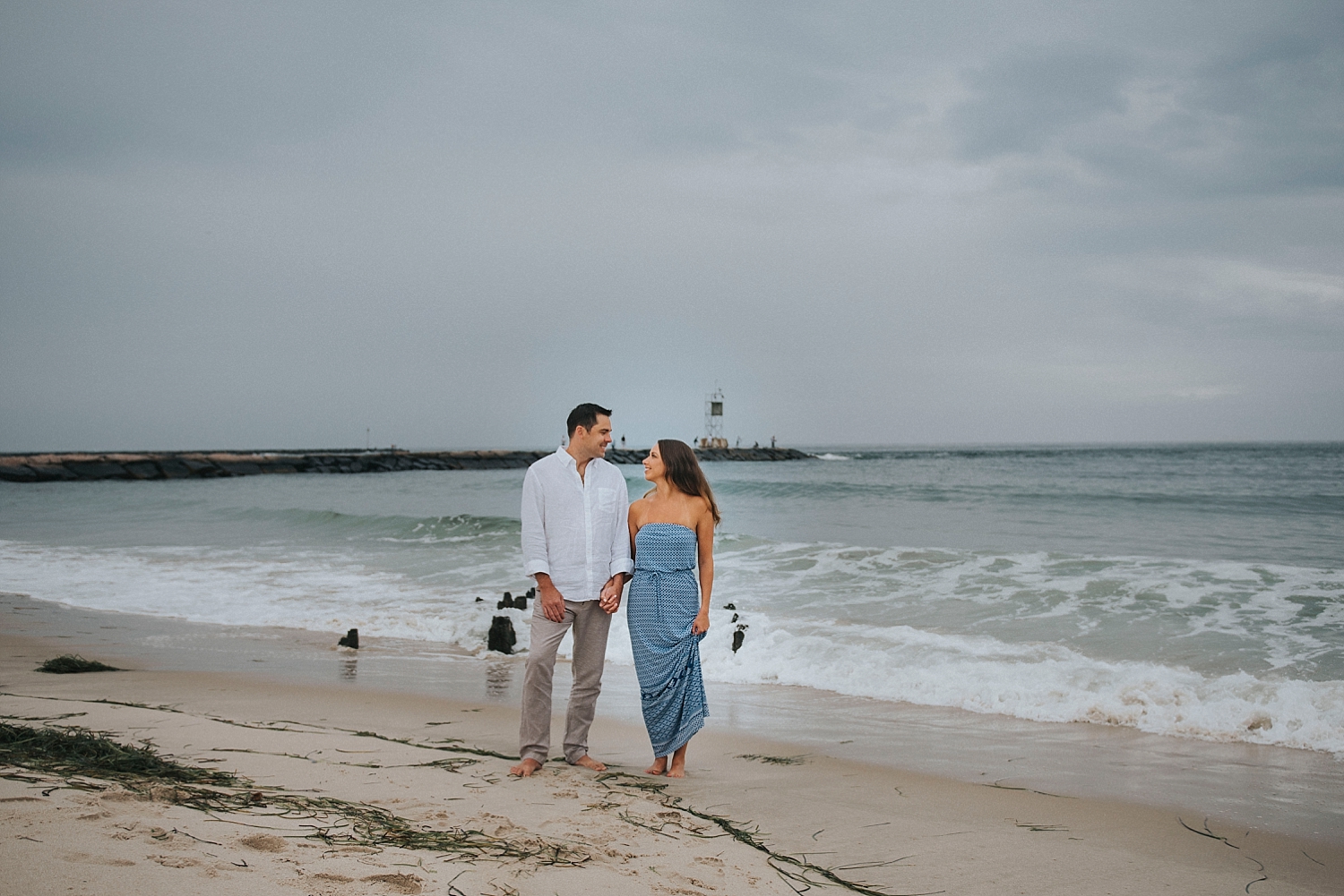 Pittsburgh-Wedding-Photographer-Sandrachile-beach-engagement
