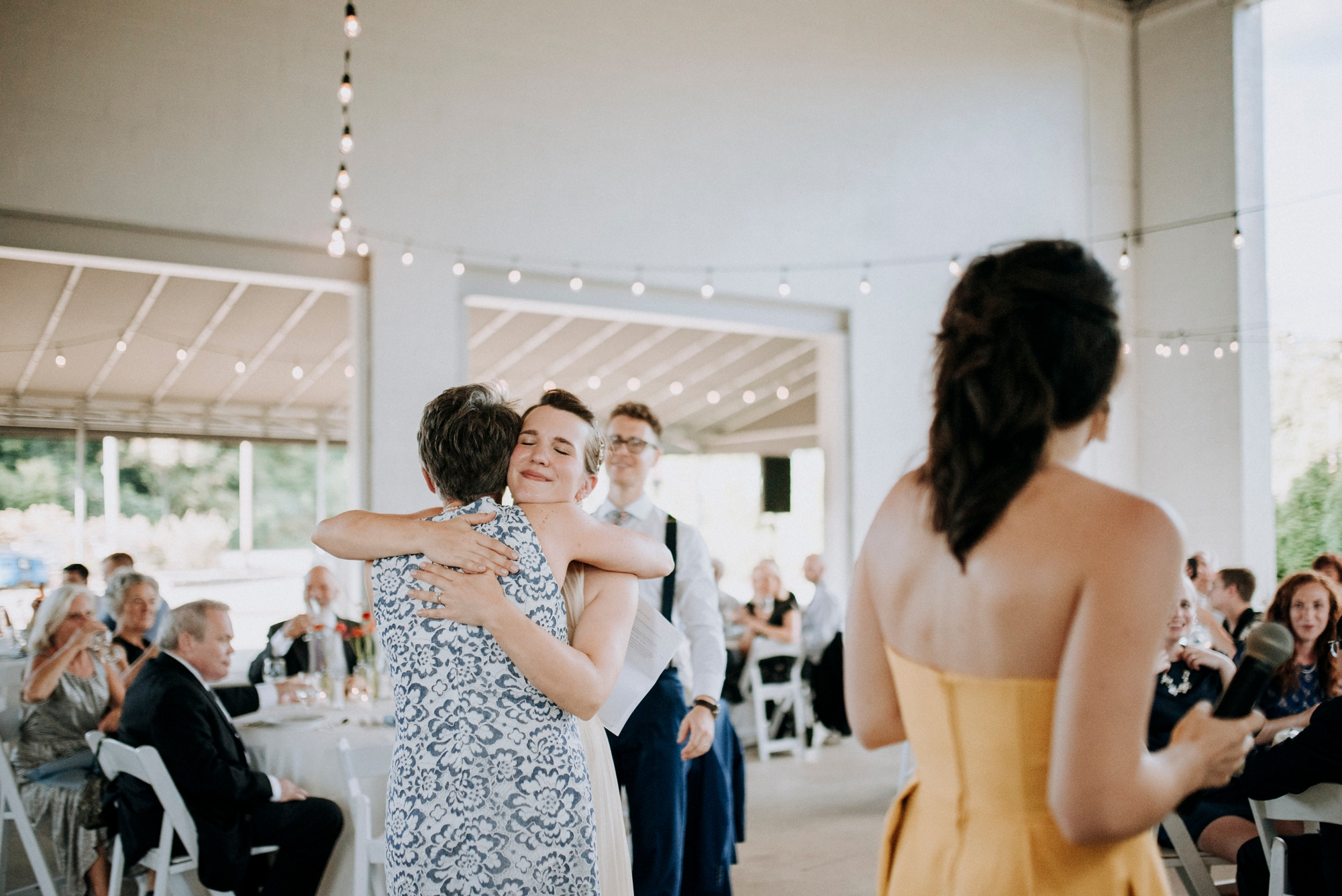 Adriana+Sam-0390_Pittsburgh-Aspinwall-Riverfront-Park-wedding.jpg