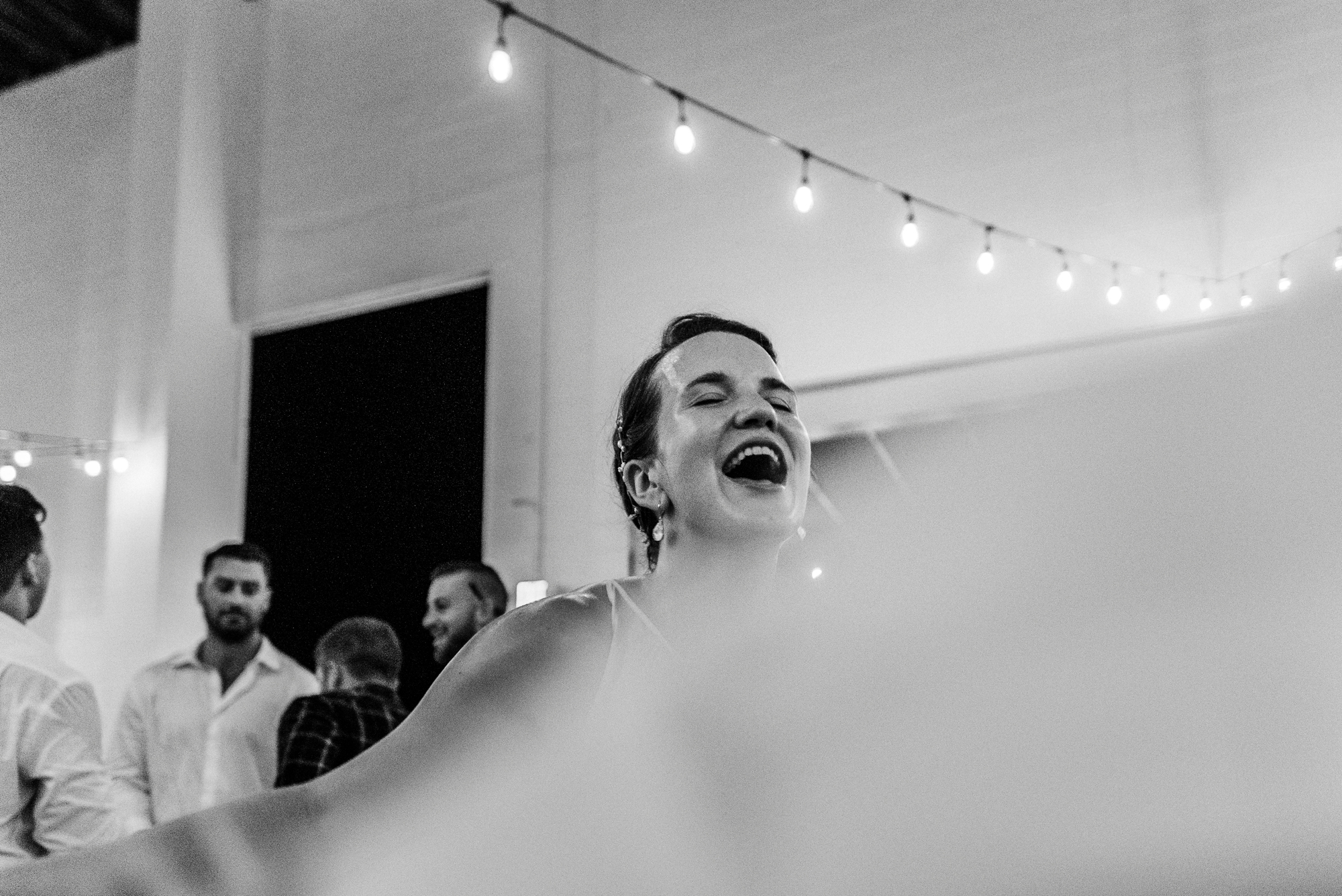 Adriana+Sam-0810_Pittsburgh-Aspinwall-Riverfront-Park-wedding.jpg