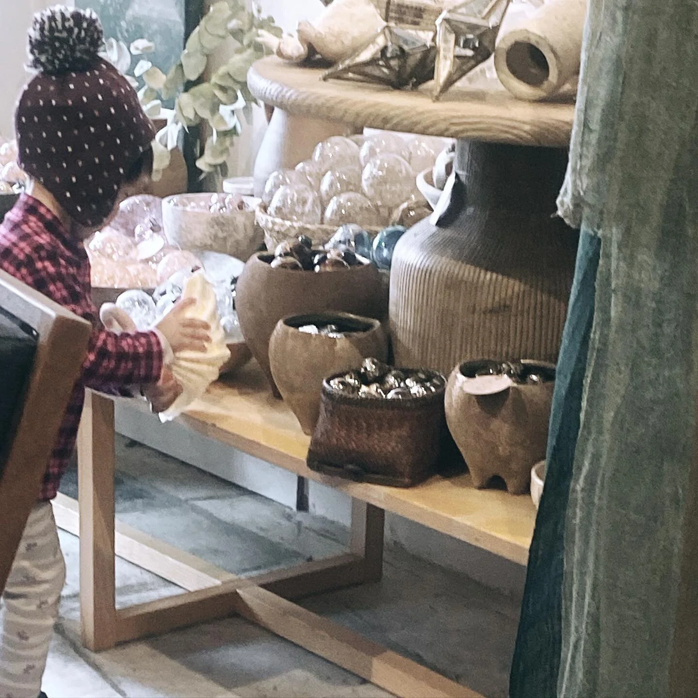 So I&rsquo;m going to chat for a bit. There were many poignant moments in the shop this weekend, and most of those involved children. Children of all nationalities, taking in the wonder of objects, absorbing texture, story. With the parents and child