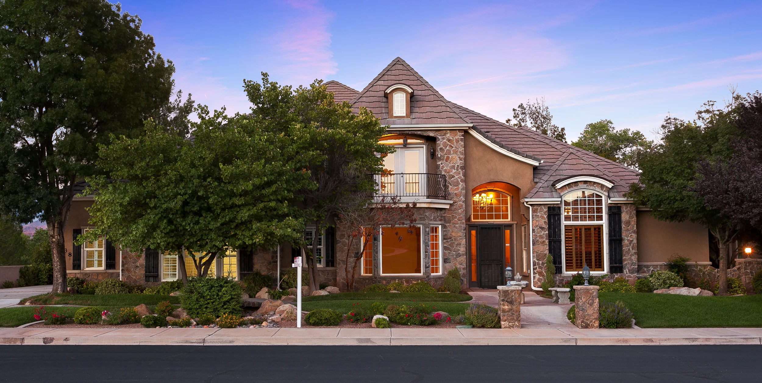 Victorian-facade (1 of 1) copy.jpg