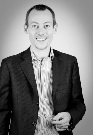 Copy of RA_Headshots_comp-190.jpg
