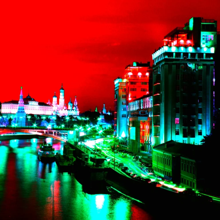 HOuse on the Embankment