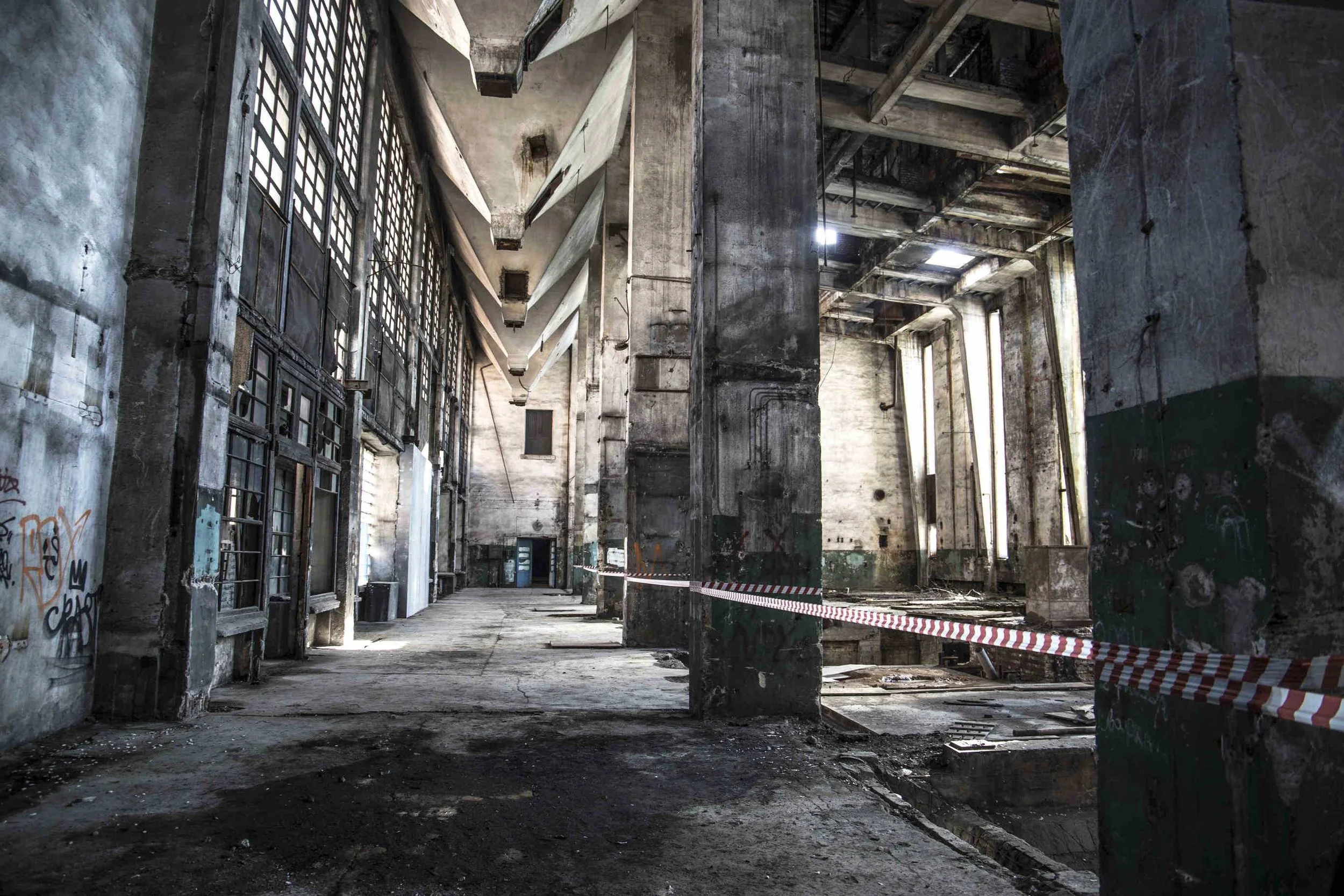 Inside Red Banner textile factory, Красное Знамя