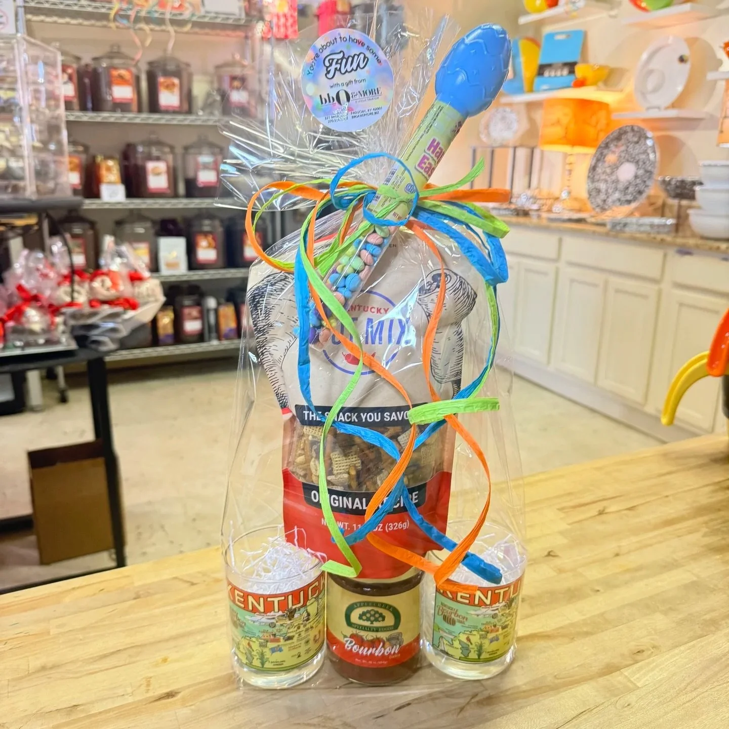 THE BLUEGRASS BUNNY BOX
$50.00

 Straight from the heart of Kentucky with a playful Easter spin! This bundle mixes hometown pride with snackable goodness and a splash of bourbon-inspired flavor. Perfect for porch sipping, spring hosting, or gifting y