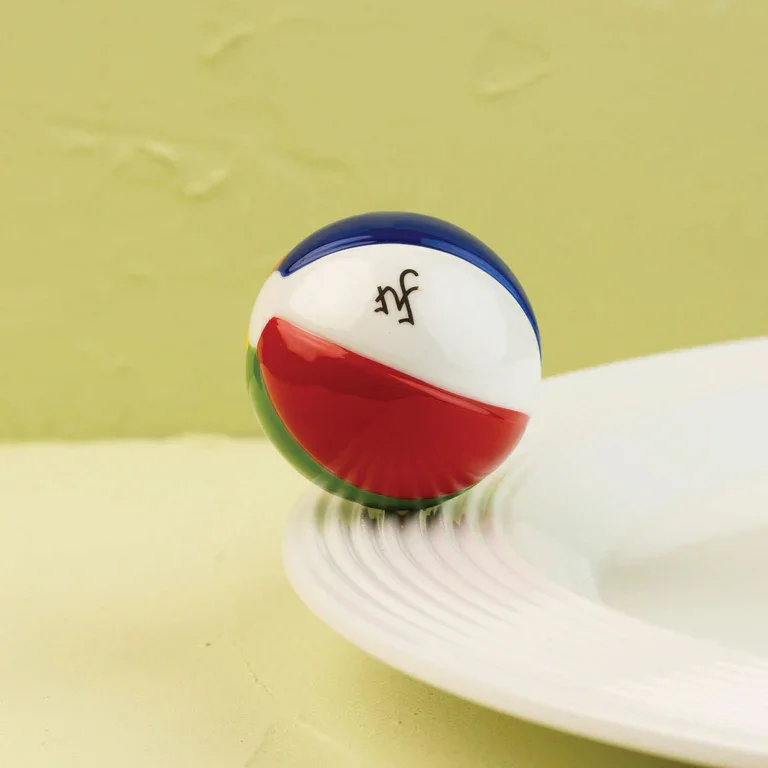 beachball1_eddceaf7-54da-4695-a48c-761dcbfd8ef7_768x.webp