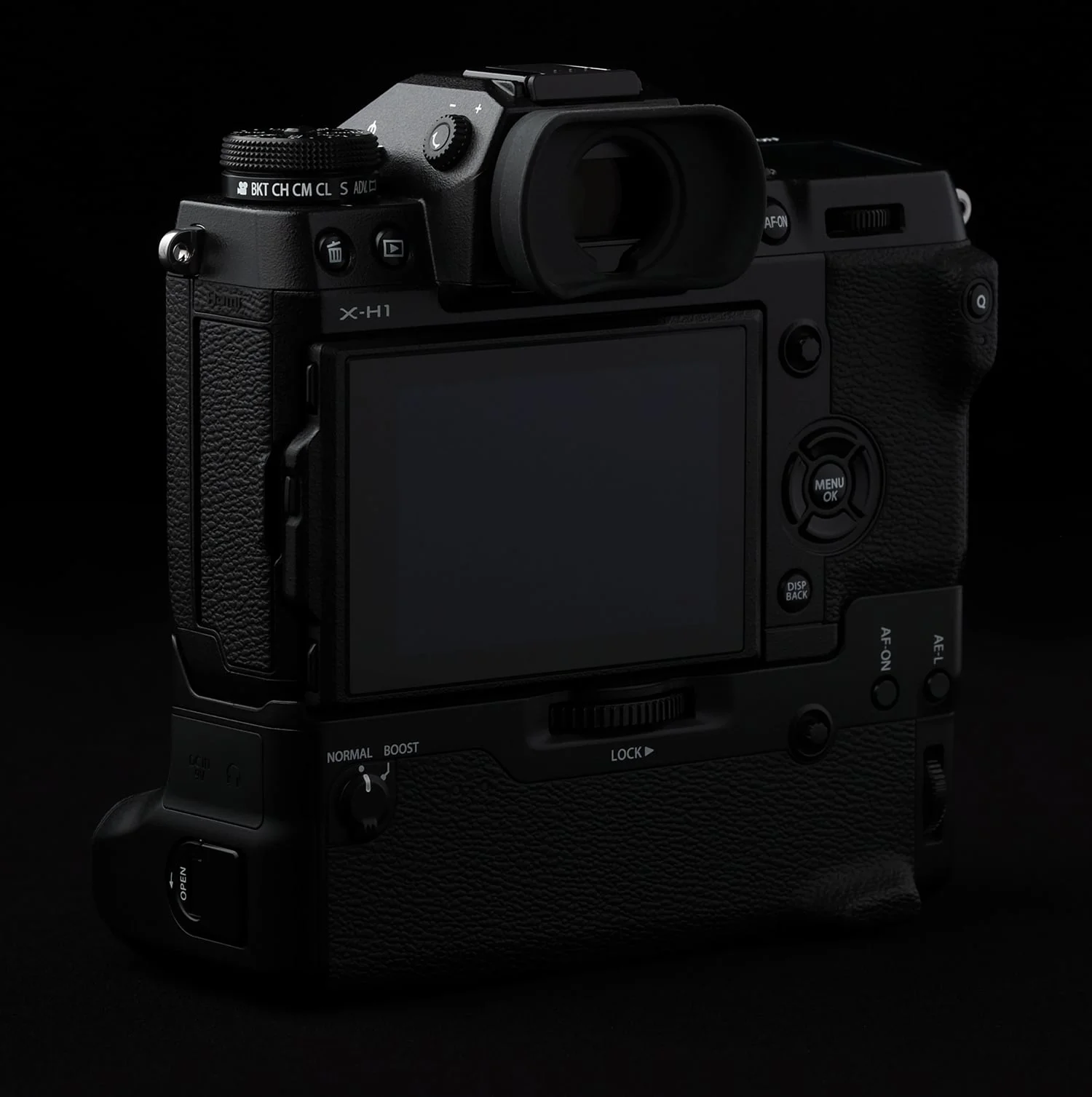 XH1-gripped-3qr-rear-DSCF9179-Edit.jpg