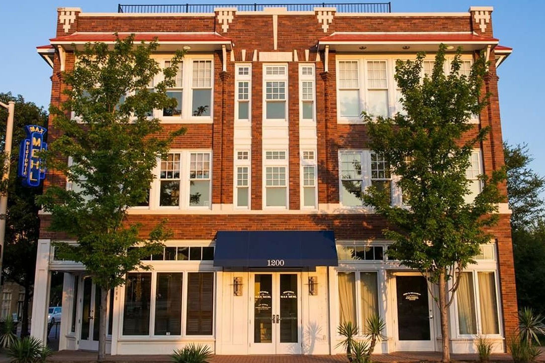 building.jpg