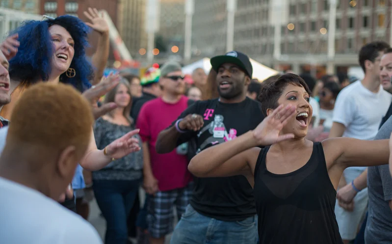 donnasummer-tribute-bostoncityhall-205.jpg