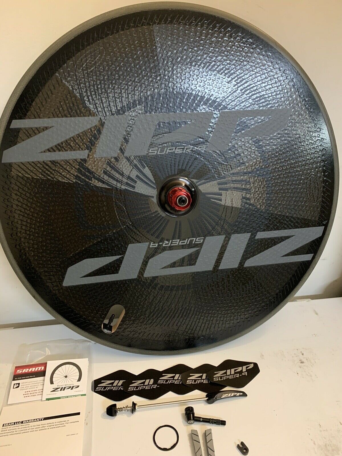ZIPP super 9 Carbon clincher disc tubeless rim brake wheel. —  racedaywheels.com