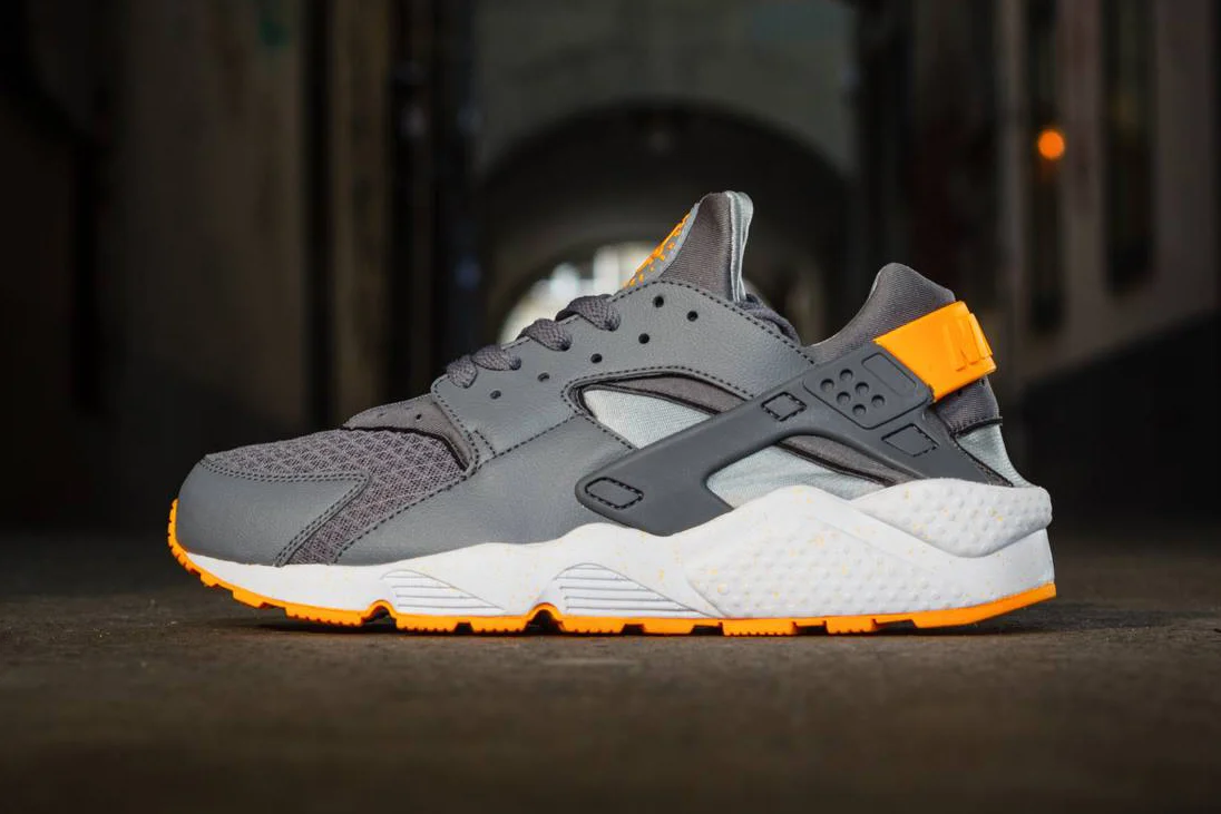 "Cool grey/atomic mango"