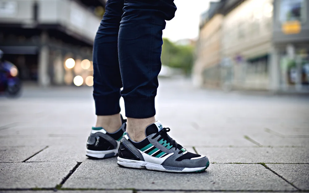 Adidas ZX 8000 на ноге