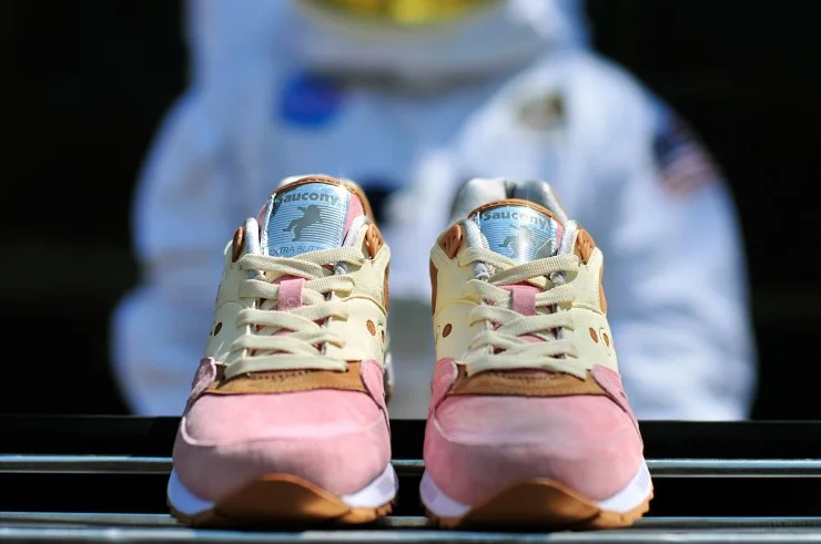Extra Butter x Saucony Shadow master "Space Snack"