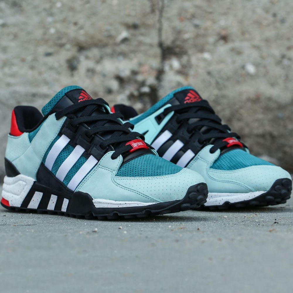 Кроссовки adidas EQT