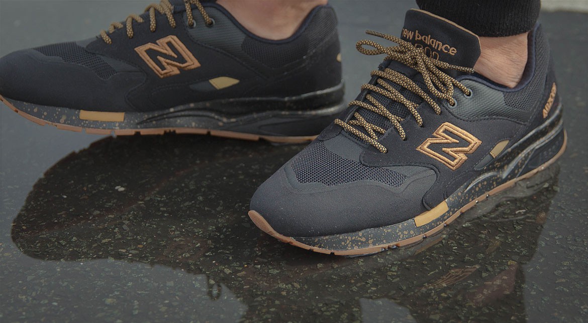 New balance top cm 1600